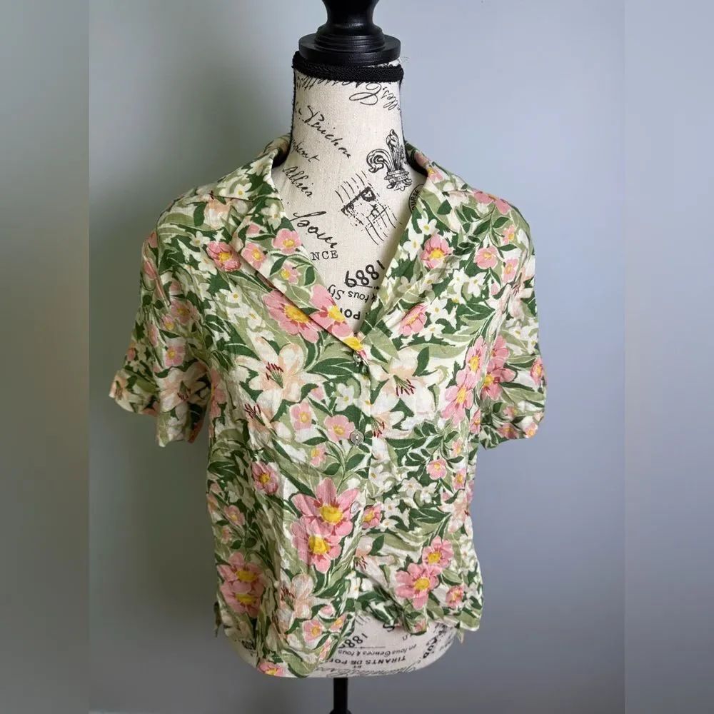 SAGE THE LABEL
TUSCAN SUN BUTTON DOWN SHIRT NWT Size XS